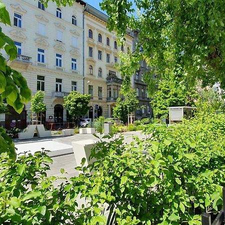 Aranyos Apartment at Jokai sq Budapest Kültér fotó